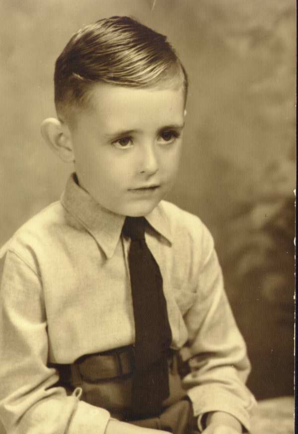 hk007 - john 1942.jpg